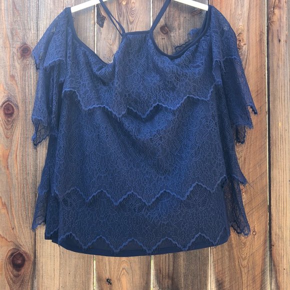 WHBM Tiered Lace Cold Shoulder Blouse - Picture 5 of 8